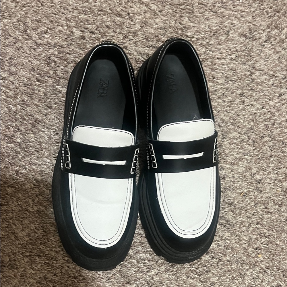 Zara Men's Black and White chunky Loafers
